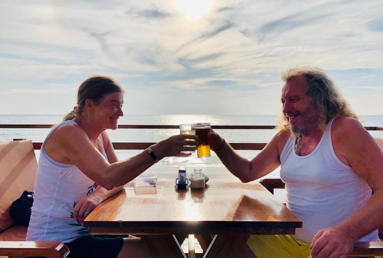 Black Beach Resort Varkala Dış mekan fotoğraf