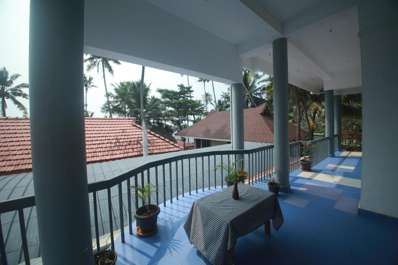 Black Beach Resort Varkala Dış mekan fotoğraf