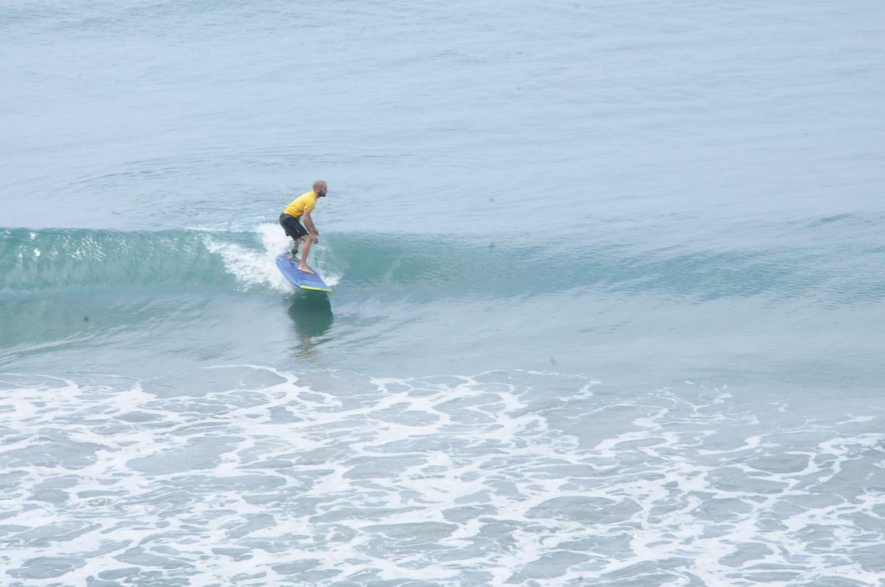Black Beach Resort Varkala Dış mekan fotoğraf